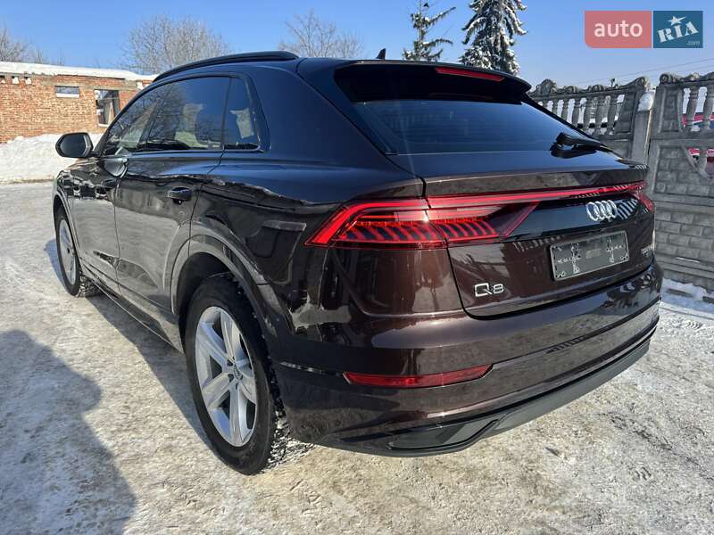 Внедорожник / Кроссовер Audi Q8 2019 в Тернополе