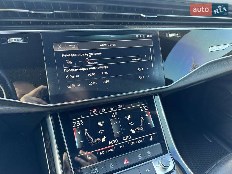 Внедорожник / Кроссовер Audi Q8 2019 в Тернополе