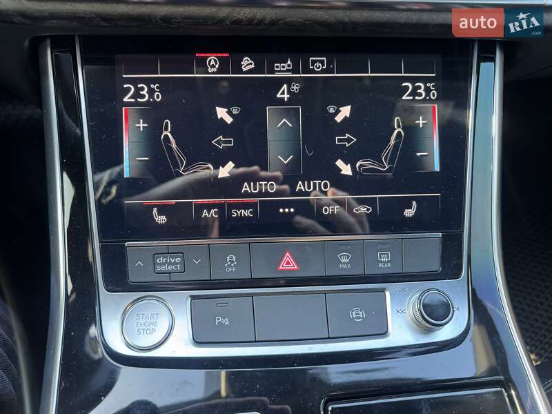 Внедорожник / Кроссовер Audi Q8 2019 в Тернополе