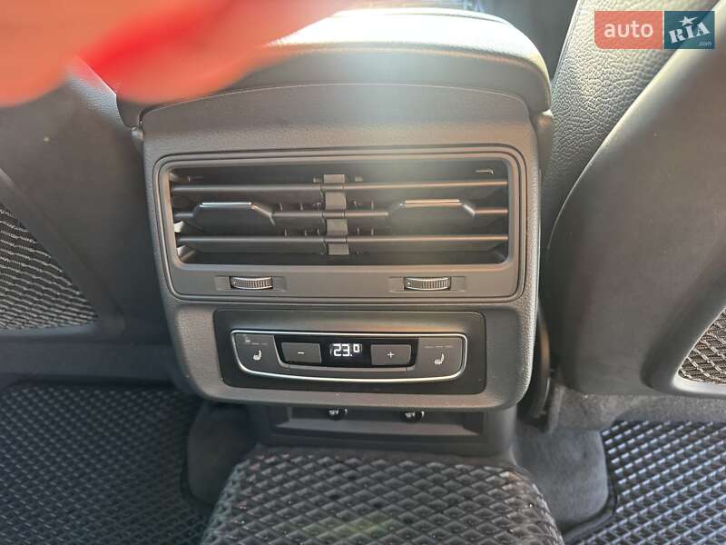 Внедорожник / Кроссовер Audi Q8 2019 в Тернополе