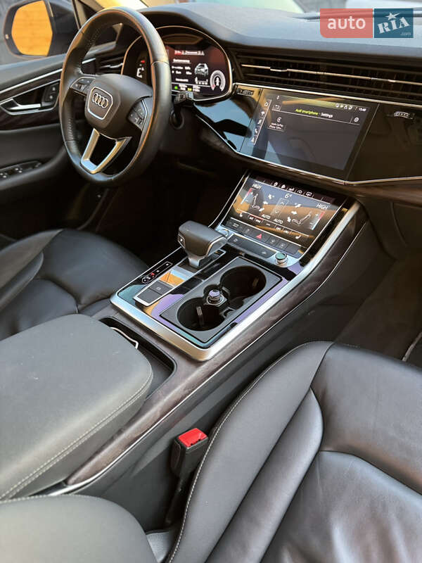 Внедорожник / Кроссовер Audi Q8 2019 в Киеве фото 16 Внедорожник / Кроссовер Audi Q8 2019 в Киеве