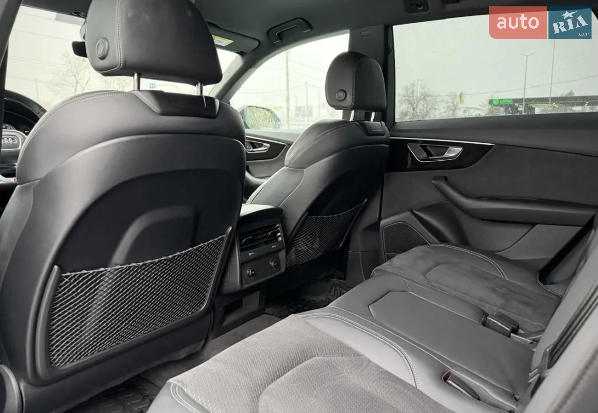 2023 Audi Q8 - мініатюра 31