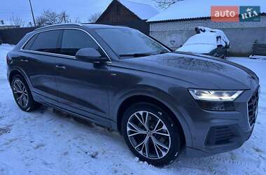 Позашляховик / Кросовер Audi Q8 2018 в Теофіполі