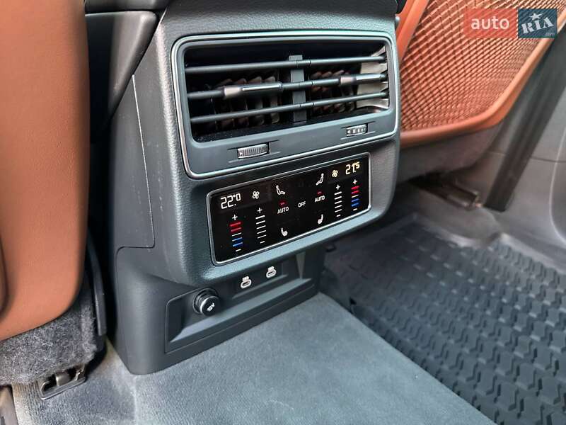 Внедорожник / Кроссовер Audi Q8 2022 в Харькове фото 18 Внедорожник / Кроссовер Audi Q8 2022 в Харькове