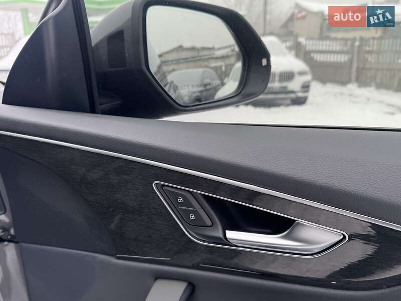 Внедорожник / Кроссовер Audi Q8 2018 в Тернополе фото 18 Внедорожник / Кроссовер Audi Q8 2018 в Тернополе