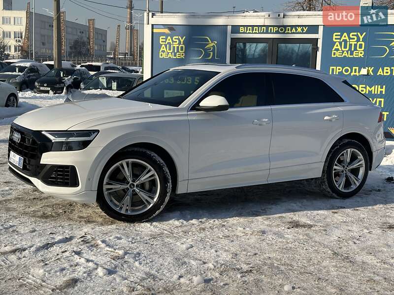 Внедорожник / Кроссовер Audi Q8 2021 в Киеве фото 10 Внедорожник / Кроссовер Audi Q8 2021 в Киеве