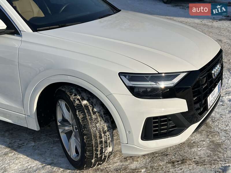 Внедорожник / Кроссовер Audi Q8 2021 в Киеве фото 16 Внедорожник / Кроссовер Audi Q8 2021 в Киеве