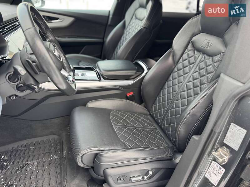 Внедорожник / Кроссовер Audi Q8 2018 в Киеве фото 8 Внедорожник / Кроссовер Audi Q8 2018 в Киеве