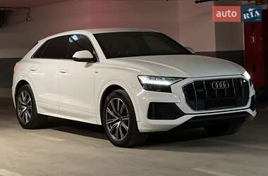 Внедорожник / Кроссовер Audi Q8 2020 в Киеве