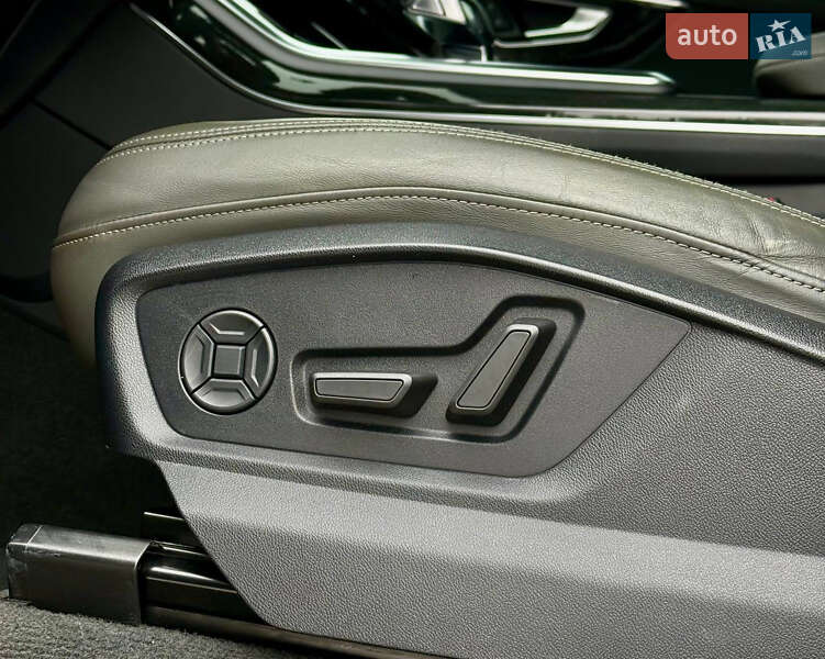 Внедорожник / Кроссовер Audi Q8 2018 в Киеве фото 21 Внедорожник / Кроссовер Audi Q8 2018 в Киеве