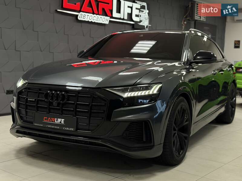 Внедорожник / Кроссовер Audi Q8 2020 в Тернополе