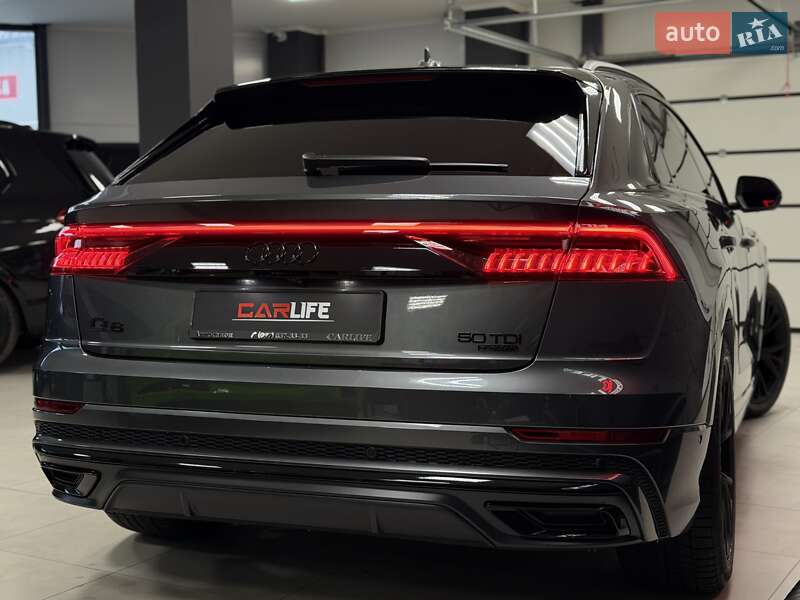 Внедорожник / Кроссовер Audi Q8 2020 в Тернополе