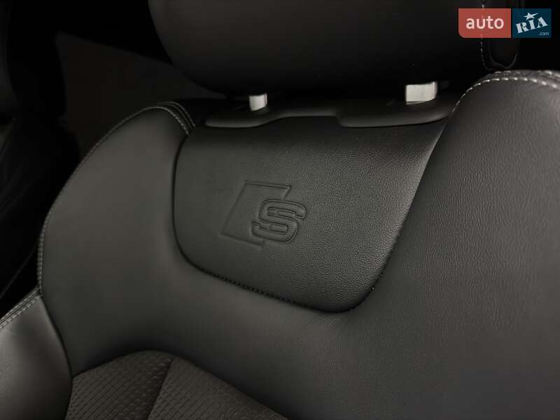 Внедорожник / Кроссовер Audi Q8 2020 в Тернополе