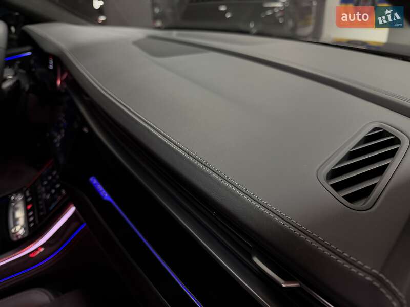 Внедорожник / Кроссовер Audi Q8 2020 в Тернополе