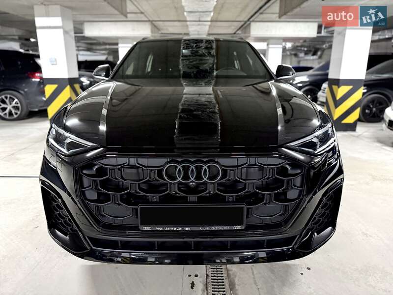 Внедорожник / Кроссовер Audi Q8 2024 в Днепре