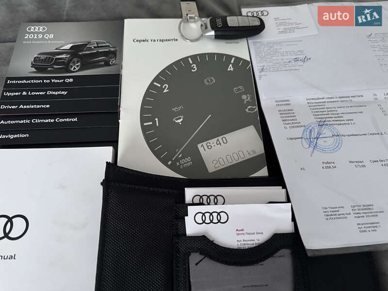 Позашляховик / Кросовер Audi Q8 2018 в Києві