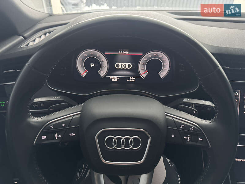 Позашляховик / Кросовер Audi Q8 2018 в Києві