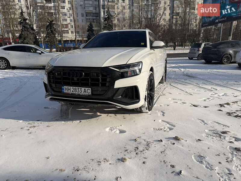 Позашляховик / Кросовер Audi Q8 2019 в Одесі фото 3 Позашляховик / Кросовер Audi Q8 2019 в Одесі