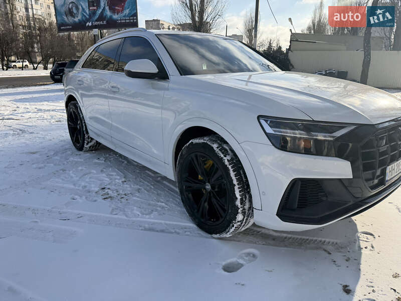 Позашляховик / Кросовер Audi Q8 2019 в Одесі фото 8 Позашляховик / Кросовер Audi Q8 2019 в Одесі