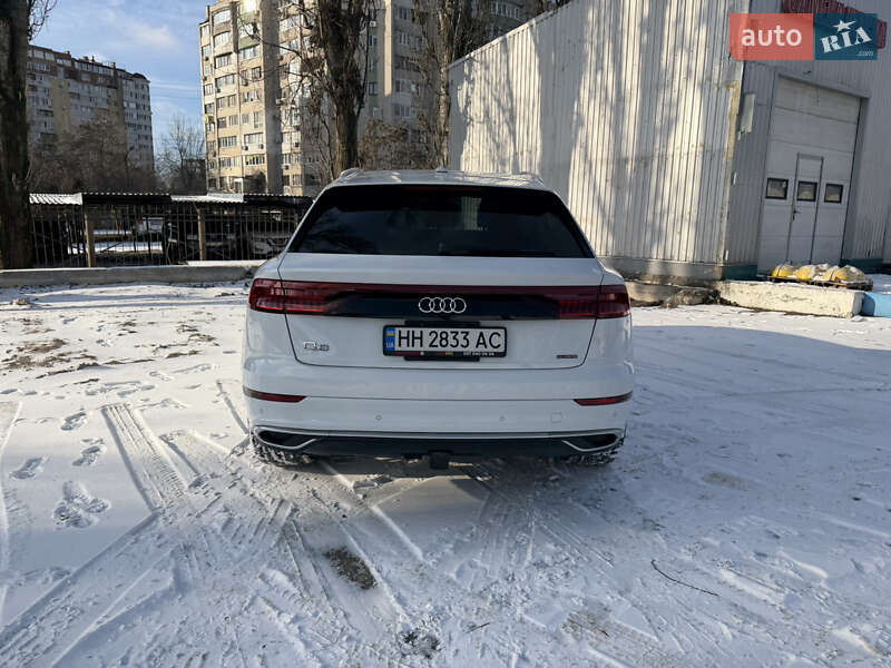 Позашляховик / Кросовер Audi Q8 2019 в Одесі фото 19 Позашляховик / Кросовер Audi Q8 2019 в Одесі