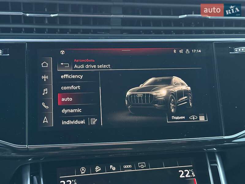 Внедорожник / Кроссовер Audi Q8 2022 в Хмельницком