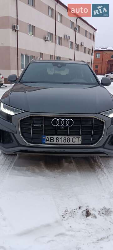 Позашляховик / Кросовер Audi Q8 2018 в Вінниці