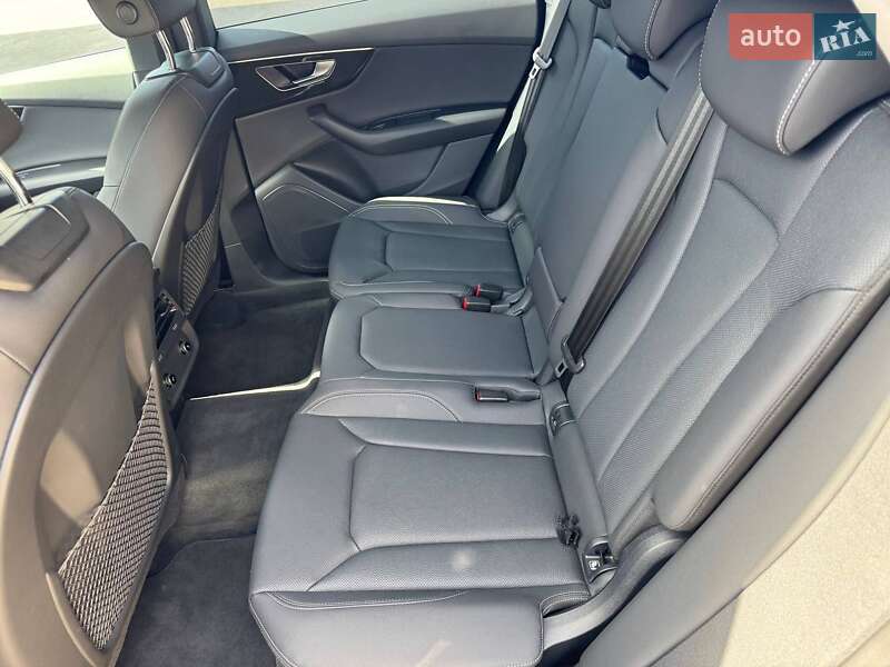 Внедорожник / Кроссовер Audi Q8 2024 в Днепре фото 20 Внедорожник / Кроссовер Audi Q8 2024 в Днепре