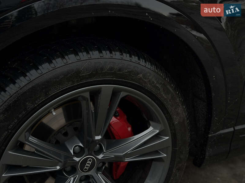 Позашляховик / Кросовер Audi Q8 2024 в Львові фото 17 Позашляховик / Кросовер Audi Q8 2024 в Львові