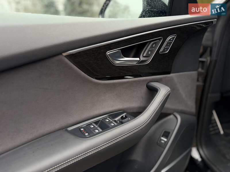 Позашляховик / Кросовер Audi Q8 2024 в Львові фото 34 Позашляховик / Кросовер Audi Q8 2024 в Львові