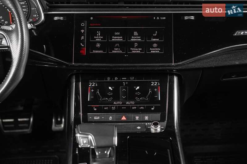 Позашляховик / Кросовер Audi Q8 2020 в Одесі