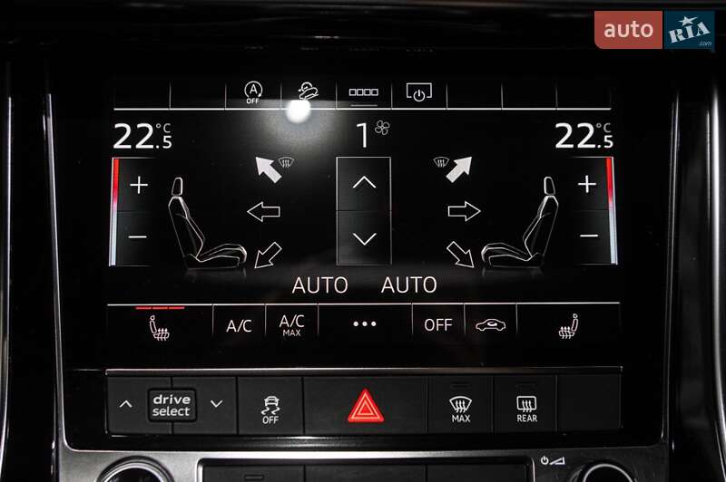 Позашляховик / Кросовер Audi Q8 2020 в Одесі