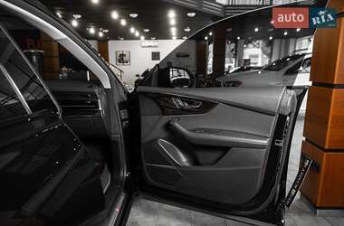Внедорожник / Кроссовер Audi Q8 2023 в Одессе