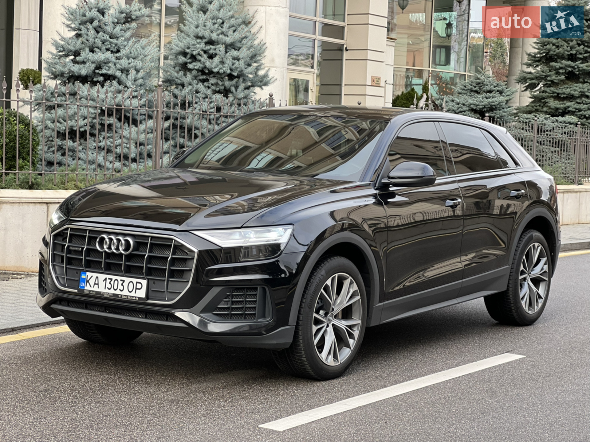 2019 Audi Q8 - фото 1