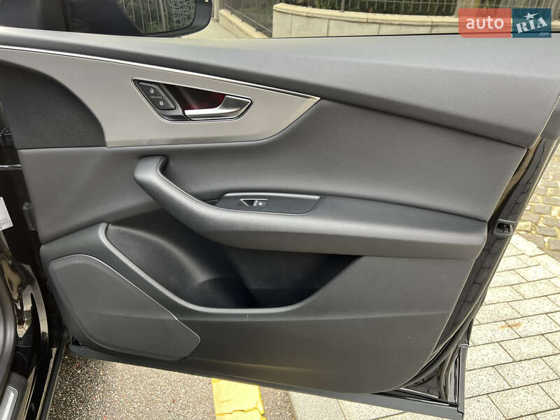 Внедорожник / Кроссовер Audi Q8 2019 в Киеве фото 16 Внедорожник / Кроссовер Audi Q8 2019 в Киеве