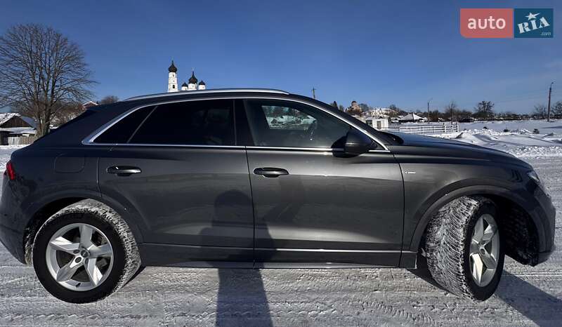Внедорожник / Кроссовер Audi Q8 2019 в Коростене фото 9 Внедорожник / Кроссовер Audi Q8 2019 в Коростене