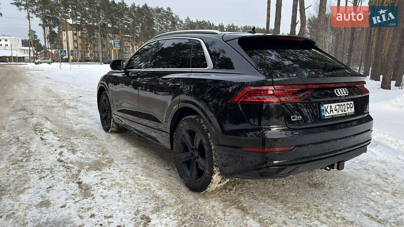 Позашляховик / Кросовер Audi Q8 2018 в Києві