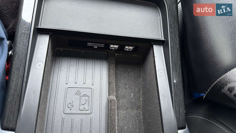 Позашляховик / Кросовер Audi Q8 2018 в Києві