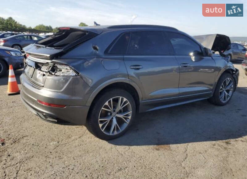 Позашляховик / Кросовер Audi Q8 2020 в Луцьку