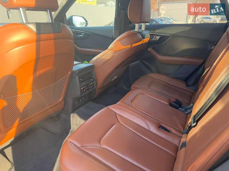 Позашляховик / Кросовер Audi Q8 2018 в Києві фото 33 Позашляховик / Кросовер Audi Q8 2018 в Києві