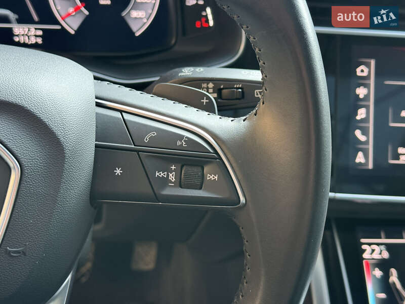 Позашляховик / Кросовер Audi Q8 2020 в Львові