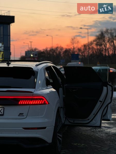 Внедорожник / Кроссовер Audi Q8 2018 в Ивано-Франковске