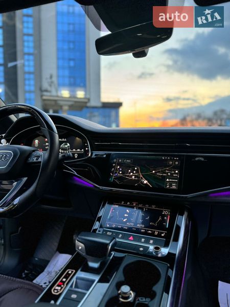 Внедорожник / Кроссовер Audi Q8 2018 в Ивано-Франковске
