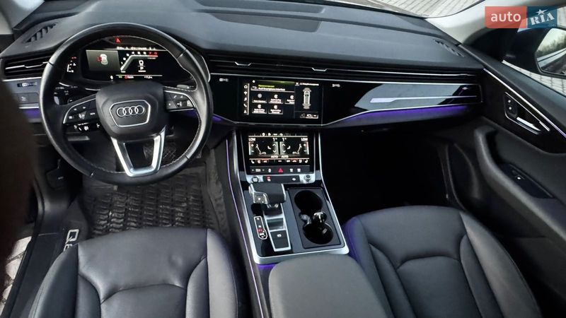 Внедорожник / Кроссовер Audi Q8 2021 в Львове