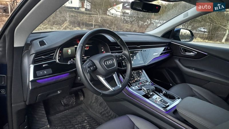 Внедорожник / Кроссовер Audi Q8 2021 в Львове