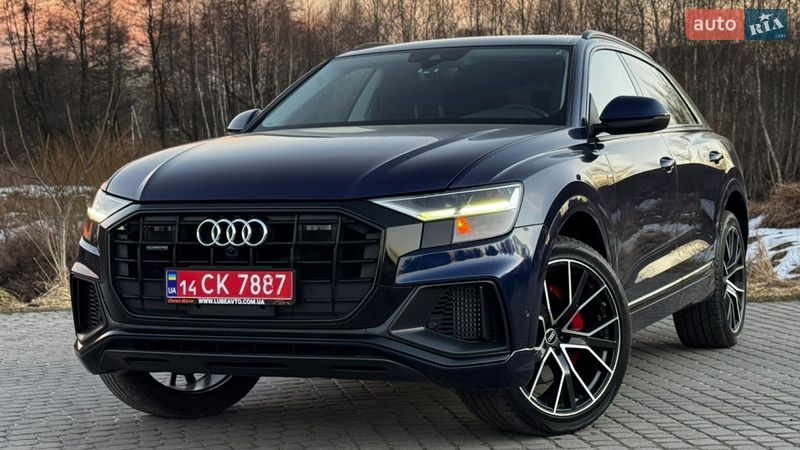Внедорожник / Кроссовер Audi Q8 2021 в Львове