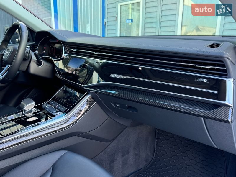 Внедорожник / Кроссовер Audi Q8 2023 в Виннице