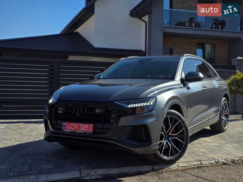 Внедорожник / Кроссовер Audi Q8 2019 в Ровно