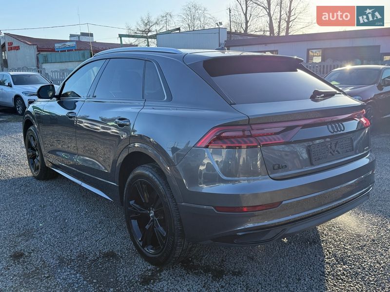 Позашляховик / Кросовер Audi Q8 2018 в Тернополі