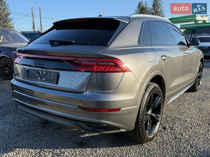 Позашляховик / Кросовер Audi Q8 2018 в Тернополі