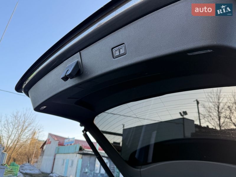 Позашляховик / Кросовер Audi Q8 2018 в Тернополі